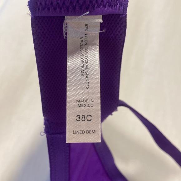 Victoria’s Secret Lined Demi Bra 38C - Picture 4 of 4